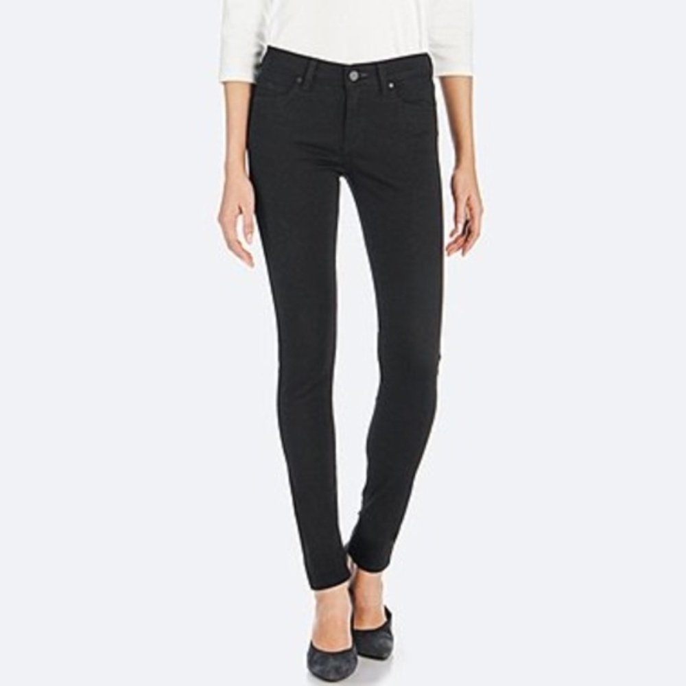 Uniqlo Black Skinny Fit Tapered Jeans 22